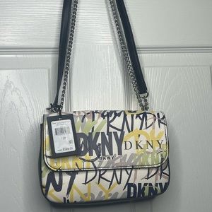NWT DKNY PURSE, adjustable strap shoulder/ cross body